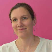 Marjorie SCHWARTZ Infirmière, Formatrice en Hypnoanalgésie Marjorie SCHWARTZ Infirmière, Formatrice en Hypnoanalgésie