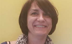 Mariline MORCILLO, Infirmière et Hypnothérapeute à Paris et Marseille. Chargée de formation Mariline MORCILLO, Infirmière et Hypnothérapeute à Paris et Marseille. Chargée de formation