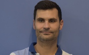 Florent HAMON, Infirmier Anesthésiste et Hypnothérapeute à Paris. Chargé de Formation à Paris et Marseille Florent HAMON, Infirmier Anesthésiste et Hypnothérapeute à Paris. Chargé de Formation à Paris et Marseille