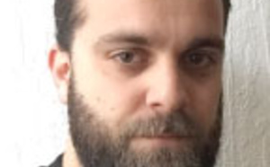 Soins de support, la pratique d'un infirmier en cancérologie. Par Rémi Etienne hypnothérapeute, formateur. Soins de support, la pratique d'un infirmier en cancérologie. Par Rémi Etienne hypnothérapeute, formateur.